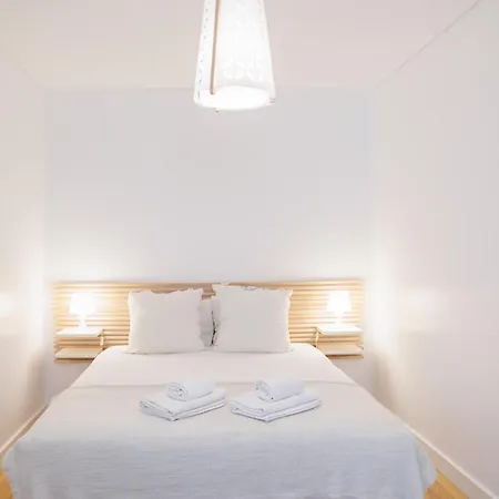 Sunny Terrace Lapa Santos Apartman Lisboa