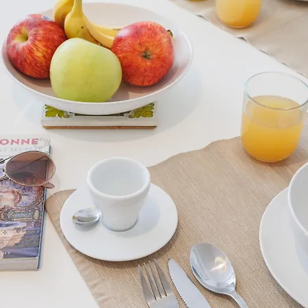 Sunny Terrace Lapa Santos * ליסבון