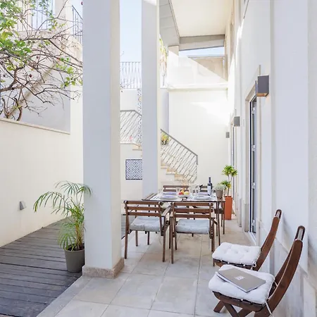 Апартаменты Sunny Terrace Lapa Santos Лиссабон